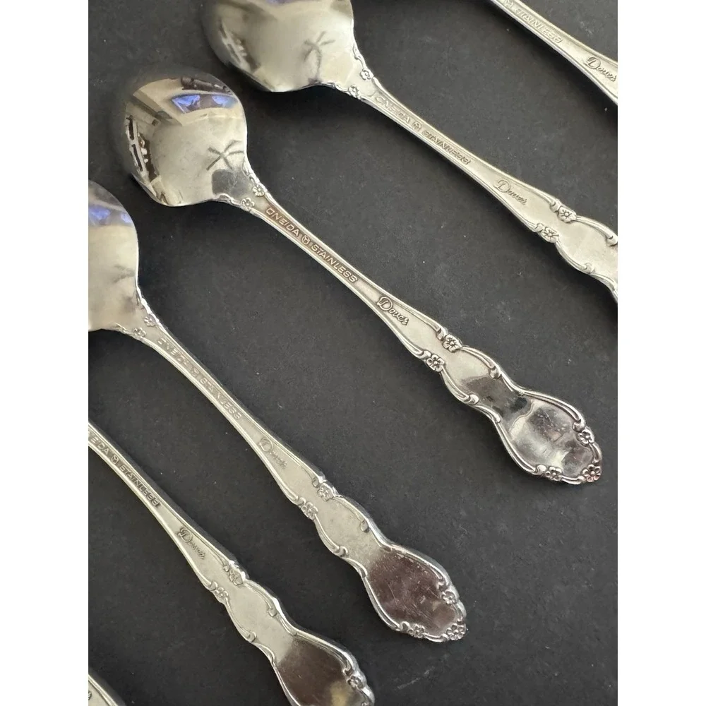 Oneida DOVER TEASPOONS Heirloom Cube‎ Stainless Flatware Glossy Lot Of 6
